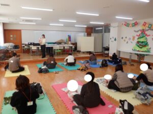 【12月　ベビーマッサージ】